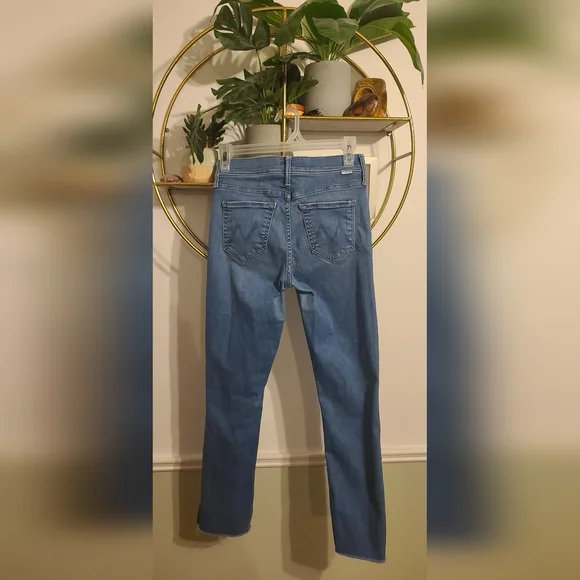 MOTHER The Rascal Ankle Snippet Jeans - Picture 6 of 10